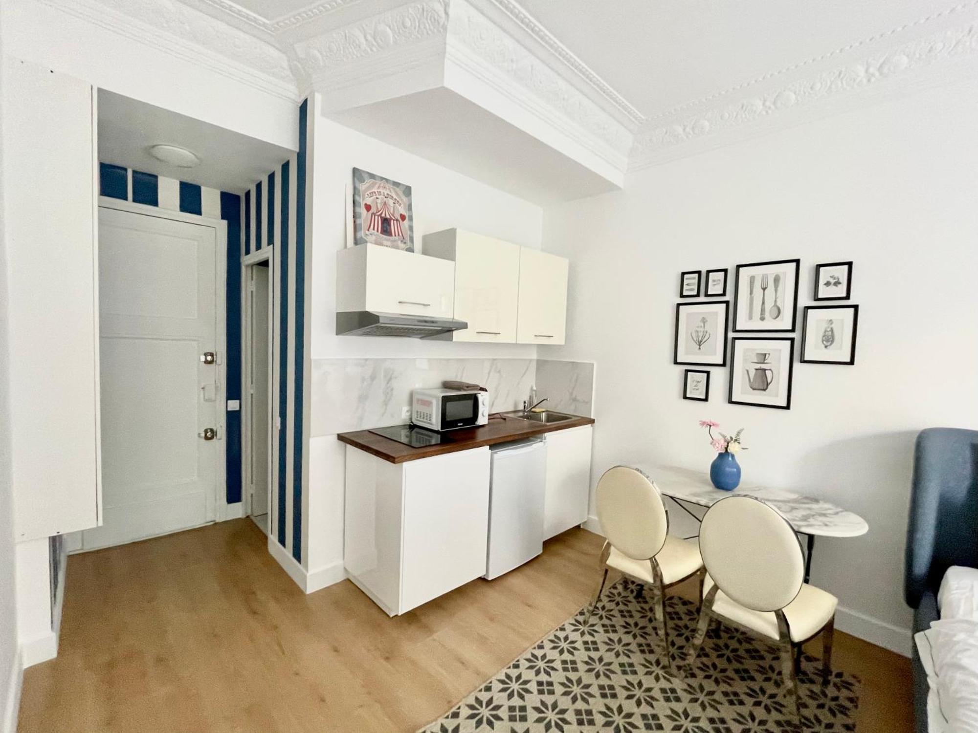 Studio 2 Steps From The Sea Near The Negresco Hotel นีซ ภายนอก รูปภาพ